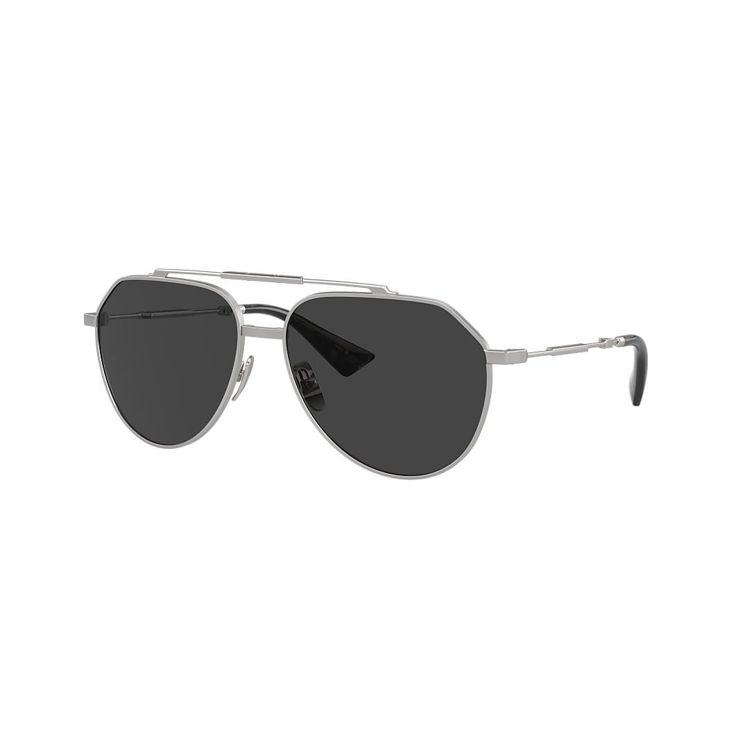 Black Polarized