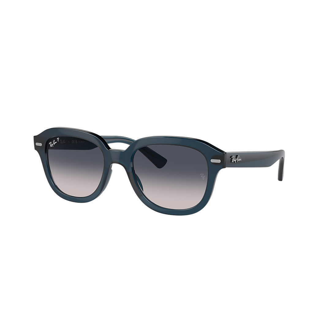 Blue Polarized