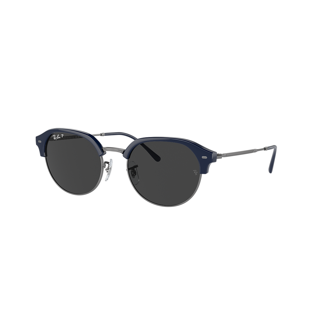 Black Polarized