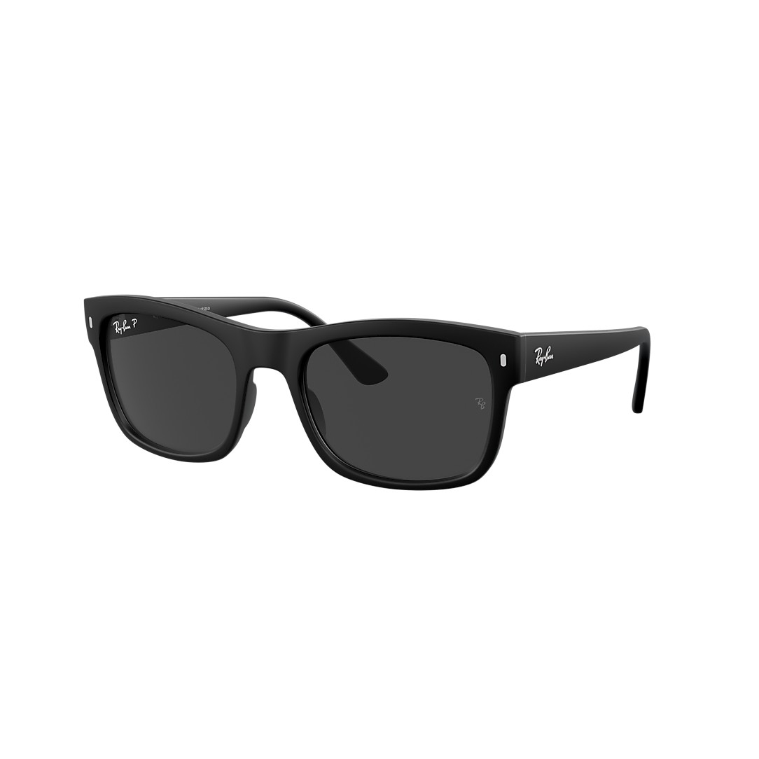 Black Polarized