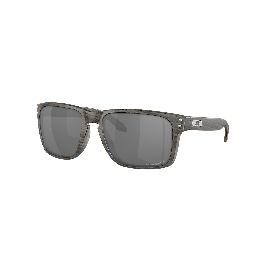 Black Polarized
